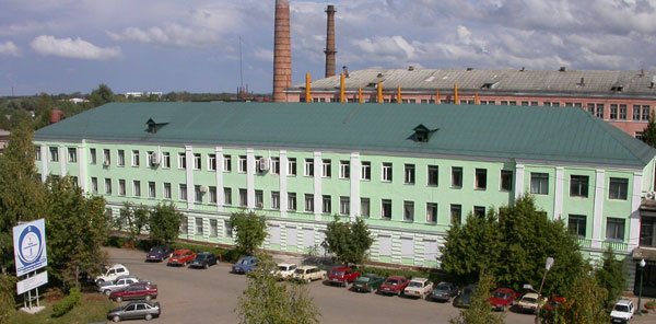 главное здание завода Старорусприбор